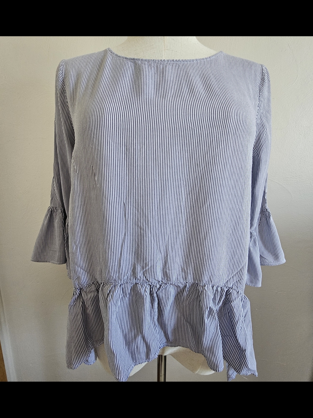 Simply Vera Vera wang Striped Ruffle Hem Women's Top - Blue/White Small